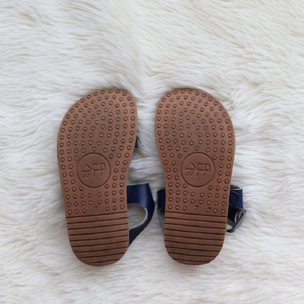 SOLD Freshly Picked Maritime Sandals - Picture 2 of 2